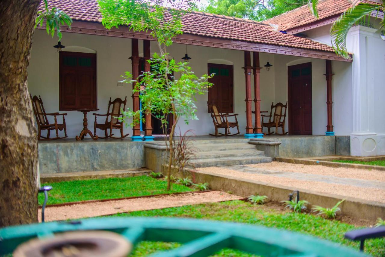 Thambu Illam Hotel Jaffna Kültér fotó