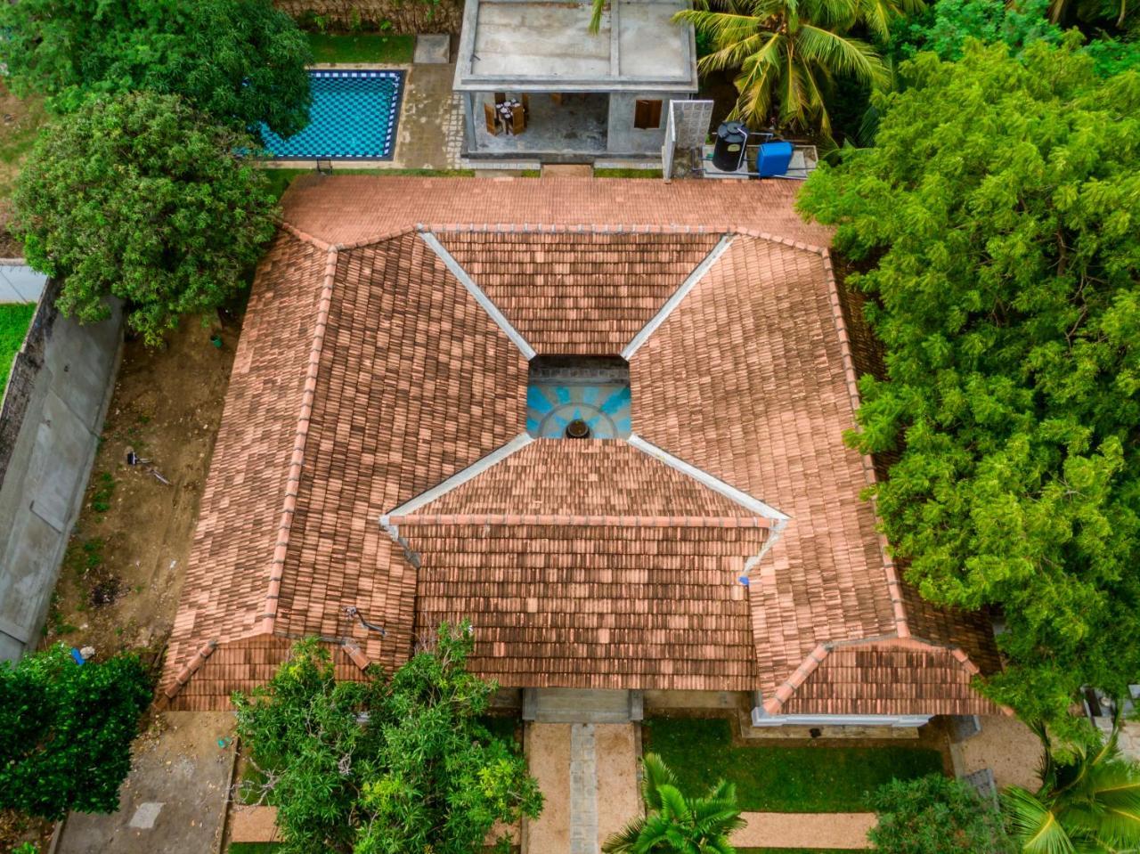 Thambu Illam Hotel Jaffna Kültér fotó