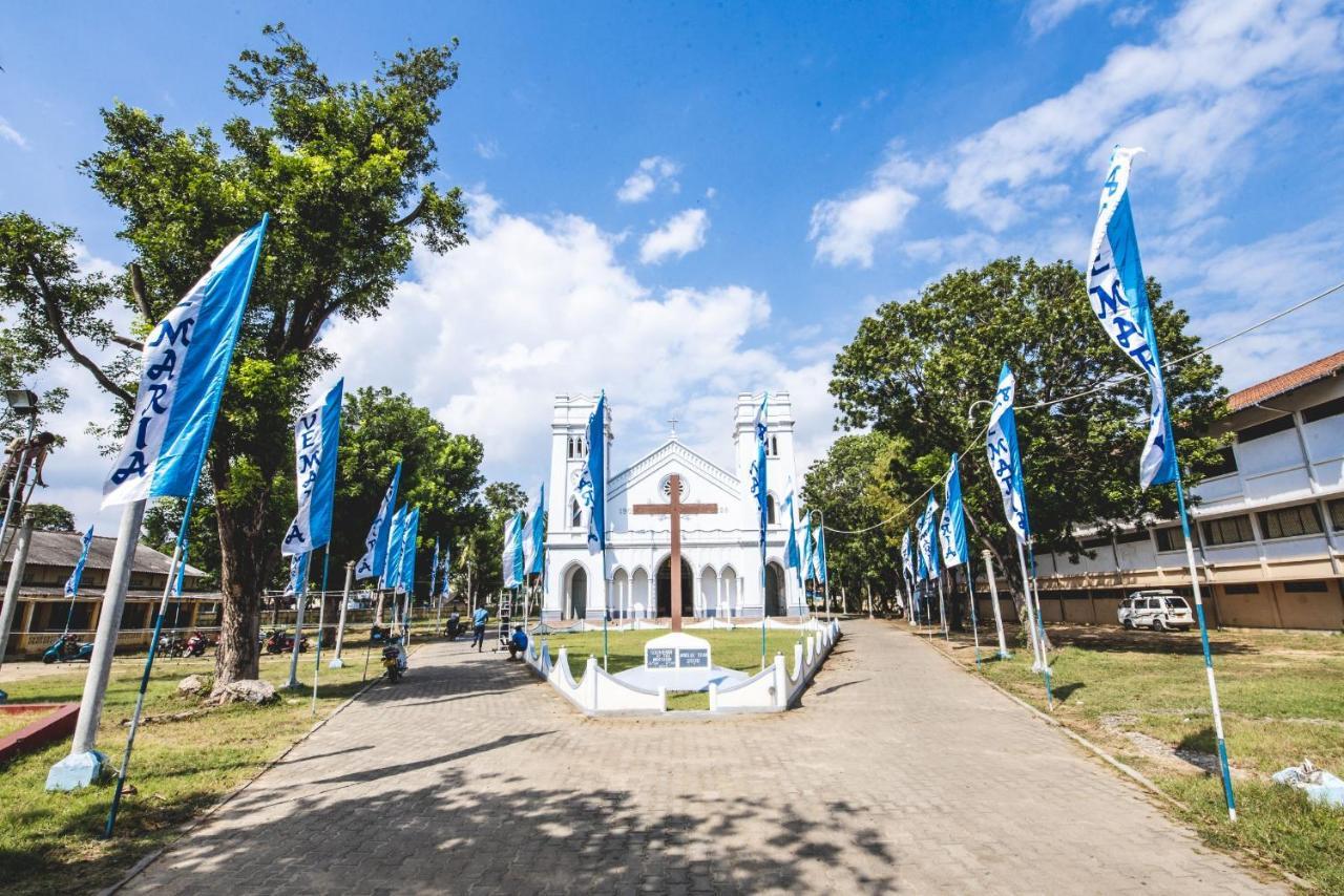 Thambu Illam Hotel Jaffna Kültér fotó