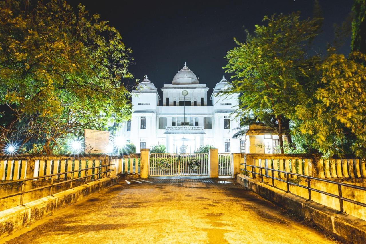 Thambu Illam Hotel Jaffna Kültér fotó