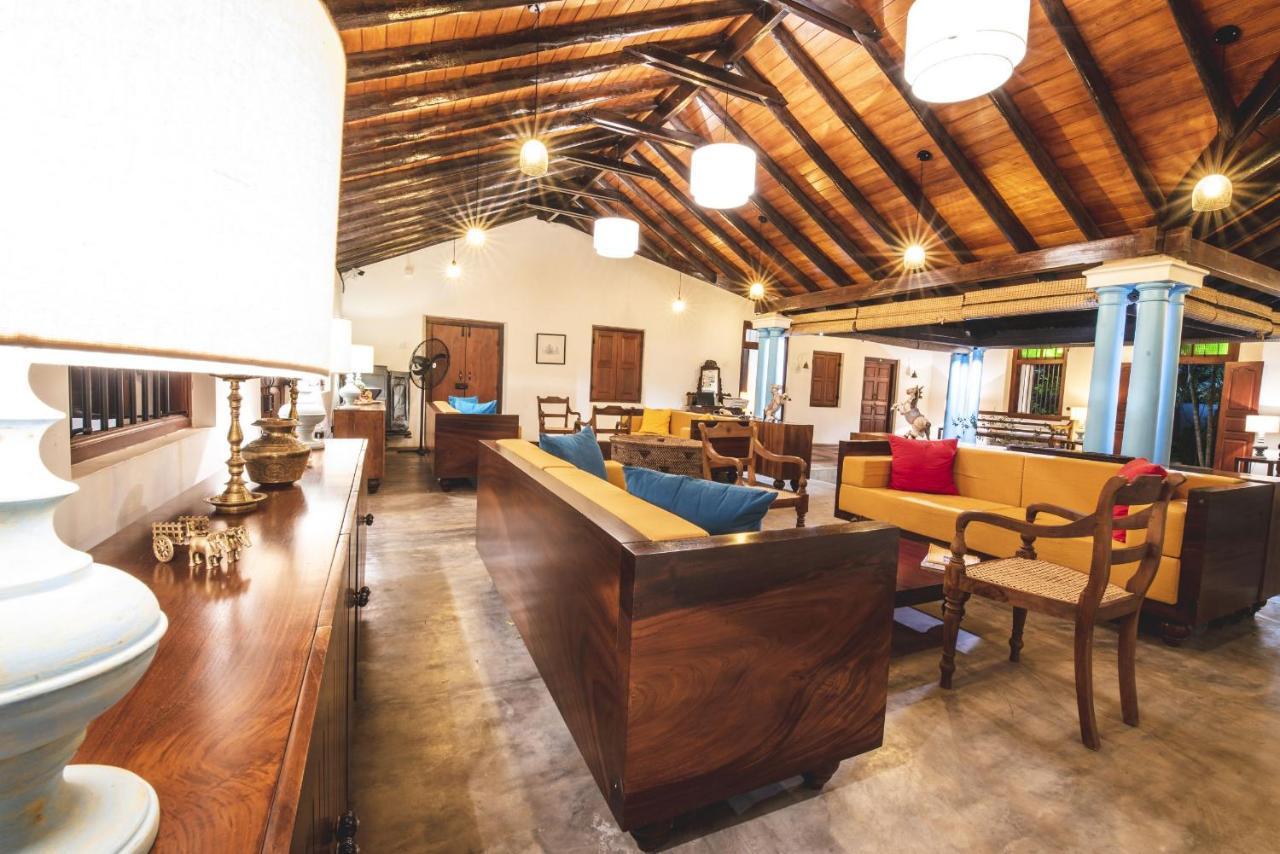 Thambu Illam Hotel Jaffna Kültér fotó