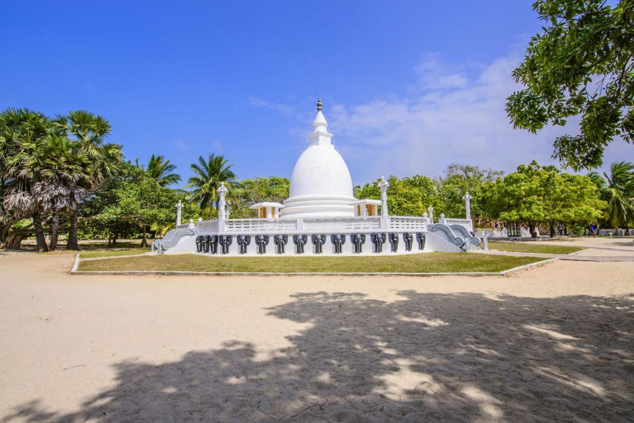 Thambu Illam Hotel Jaffna Kültér fotó